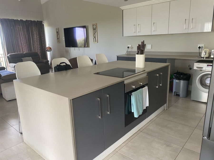 5 Bedroom Property for Sale in Palm Lakes Estate KwaZulu-Natal