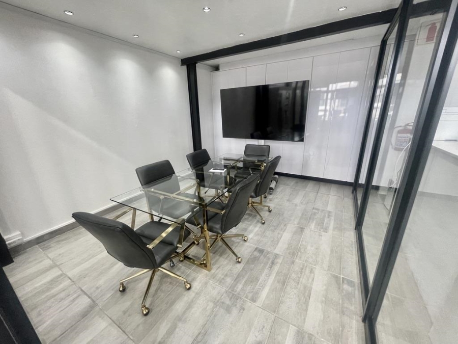 To Let commercial Property for Rent in Umhlanga KwaZulu-Natal