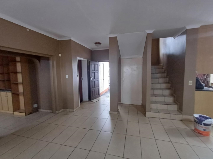 To Let 3 Bedroom Property for Rent in Meer En See KwaZulu-Natal