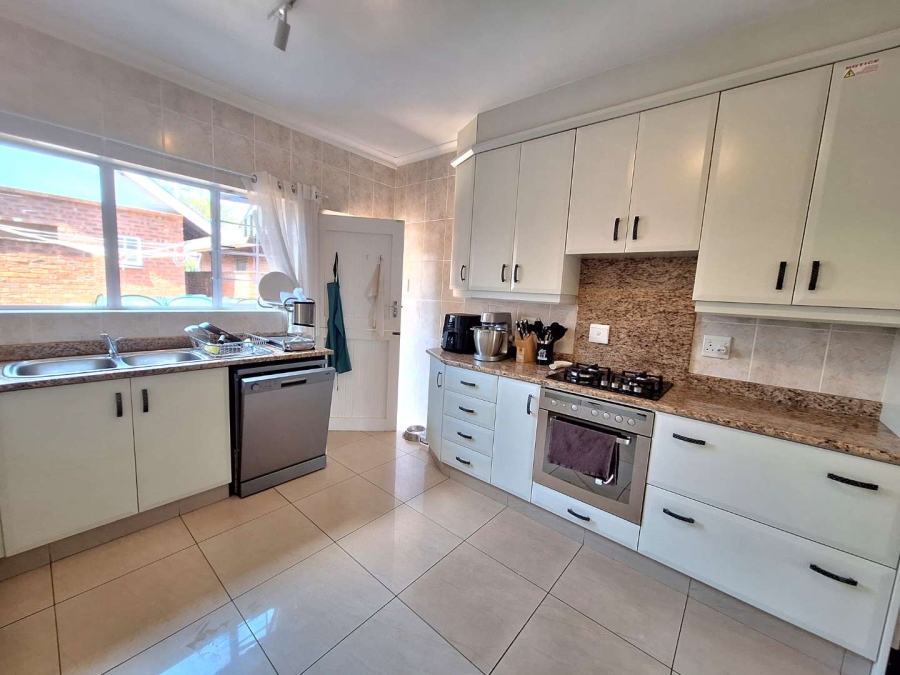 To Let 3 Bedroom Property for Rent in Hillcrest KwaZulu-Natal