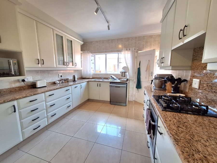 To Let 3 Bedroom Property for Rent in Hillcrest KwaZulu-Natal
