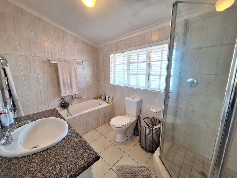 To Let 3 Bedroom Property for Rent in Hillcrest KwaZulu-Natal