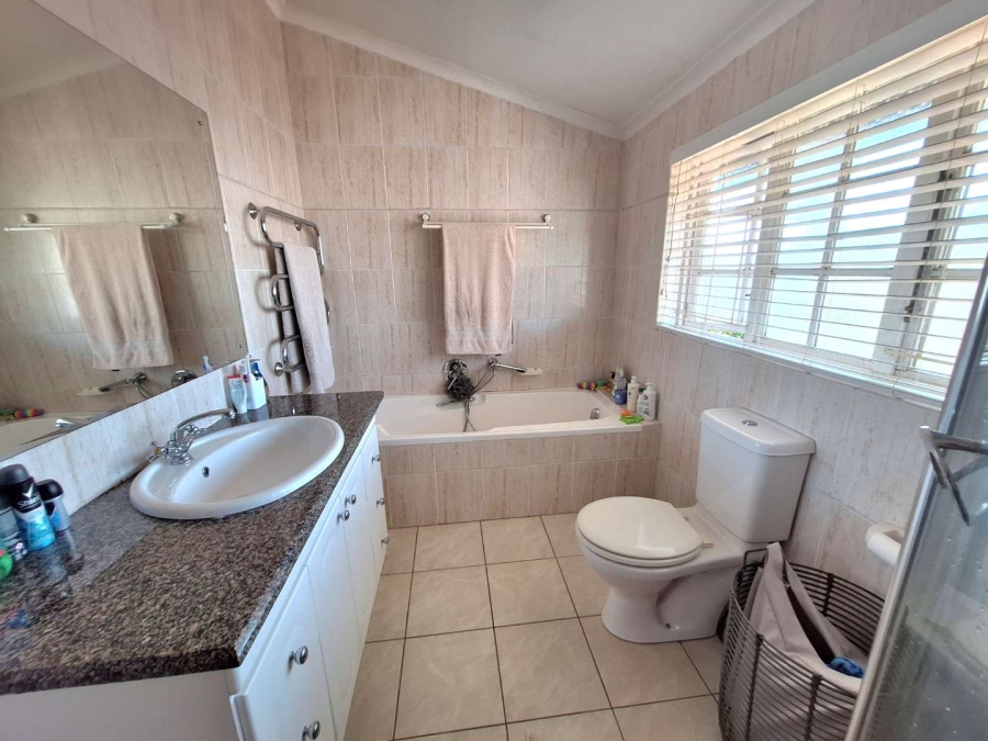 To Let 3 Bedroom Property for Rent in Hillcrest KwaZulu-Natal