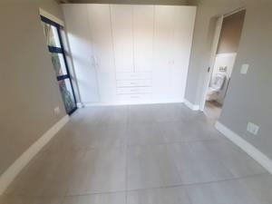 To Let 5 Bedroom Property for Rent in Palm Lakes Estate KwaZulu-Natal