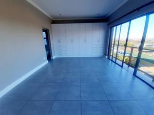 To Let 5 Bedroom Property for Rent in Palm Lakes Estate KwaZulu-Natal