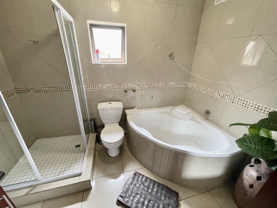 To Let commercial Property for Rent in Broadway KwaZulu-Natal