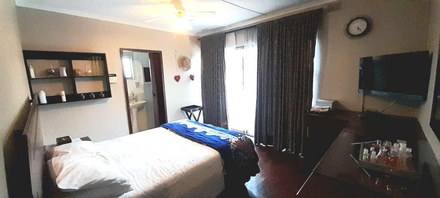 4 Bedroom Property for Sale in Sunford KwaZulu-Natal