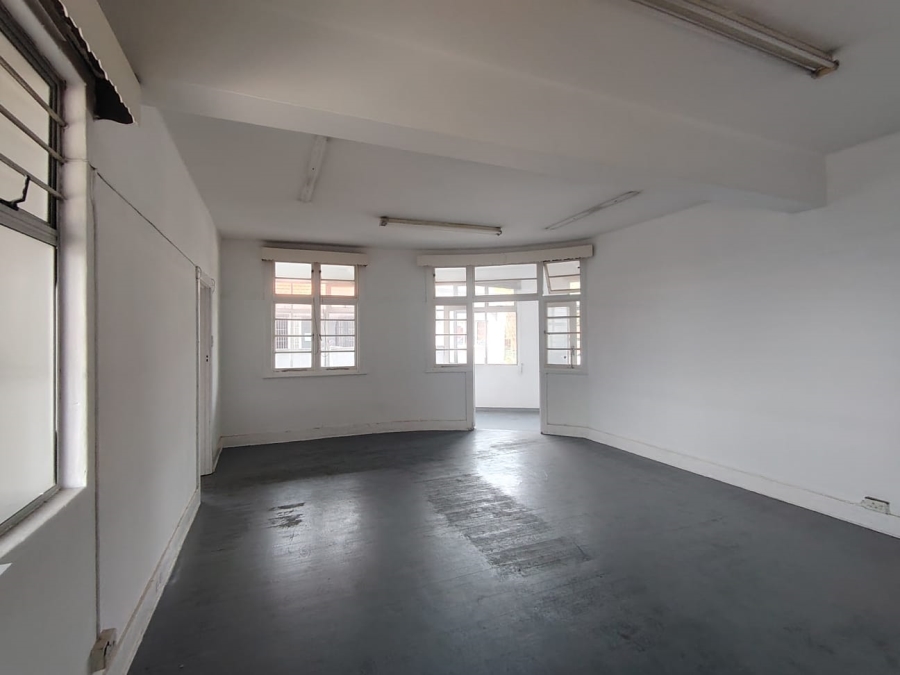 To Let Commercial Property for Rent in Greyville KwaZulu-Natal