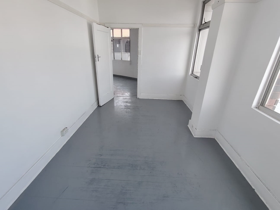 To Let Commercial Property for Rent in Greyville KwaZulu-Natal