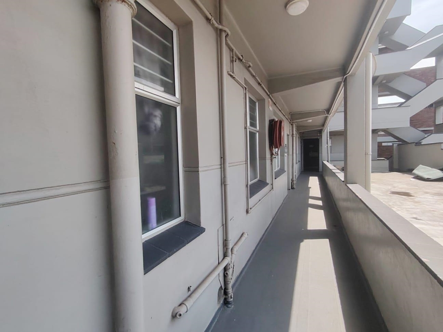 To Let Commercial Property for Rent in Greyville KwaZulu-Natal
