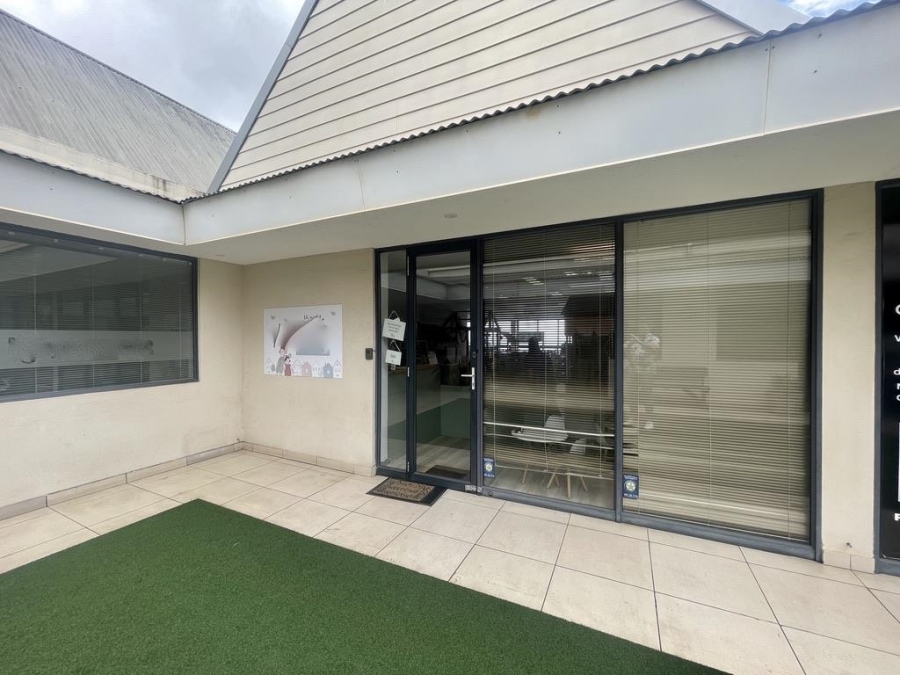 To Let commercial Property for Rent in Durban North KwaZulu-Natal