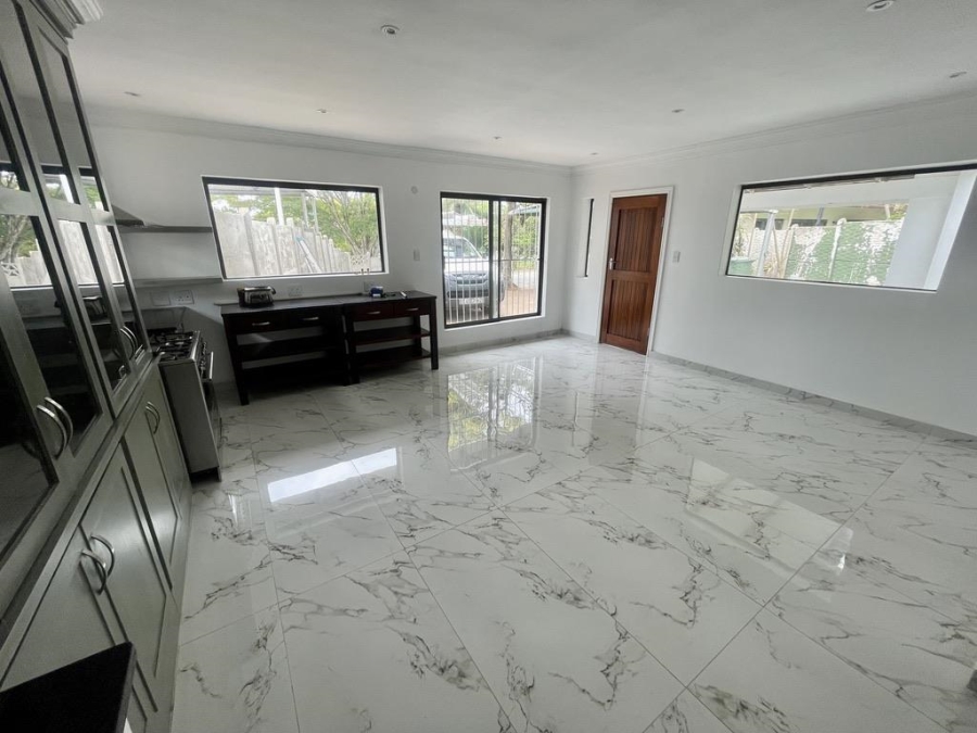 To Let 2 Bedroom Property for Rent in Herrwood Park KwaZulu-Natal