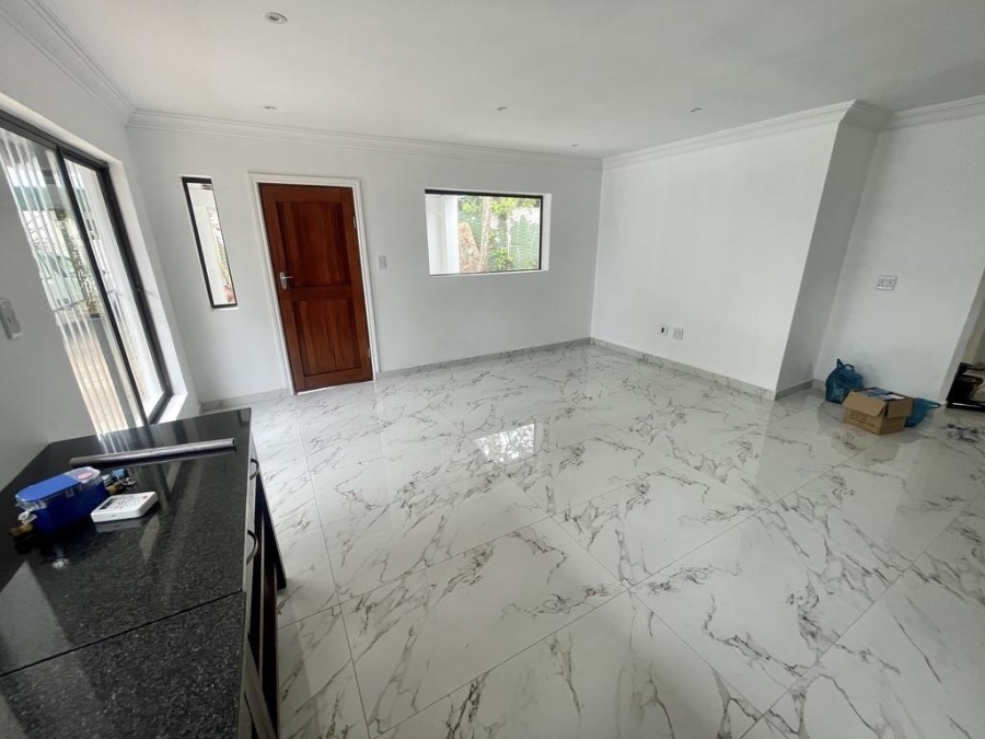 To Let 2 Bedroom Property for Rent in Herrwood Park KwaZulu-Natal