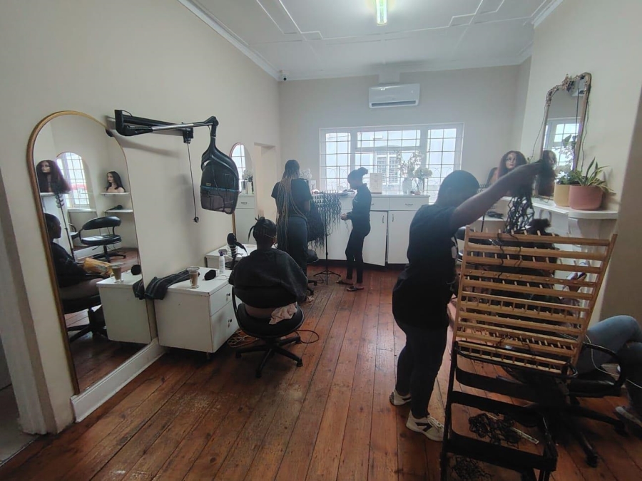 To Let commercial Property for Rent in Bulwer KwaZulu-Natal