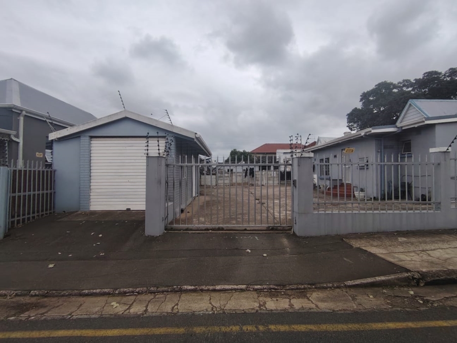 To Let commercial Property for Rent in Bulwer KwaZulu-Natal