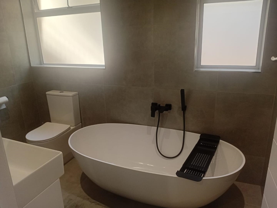 To Let 2 Bedroom Property for Rent in Glen Hills KwaZulu-Natal