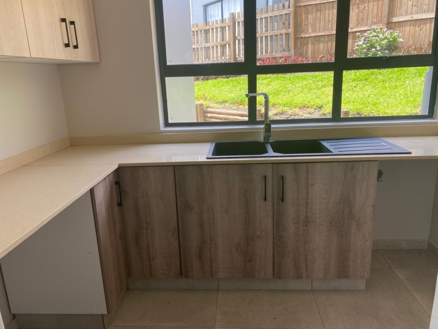 To Let 3 Bedroom Property for Rent in Palm Lakes Estate KwaZulu-Natal