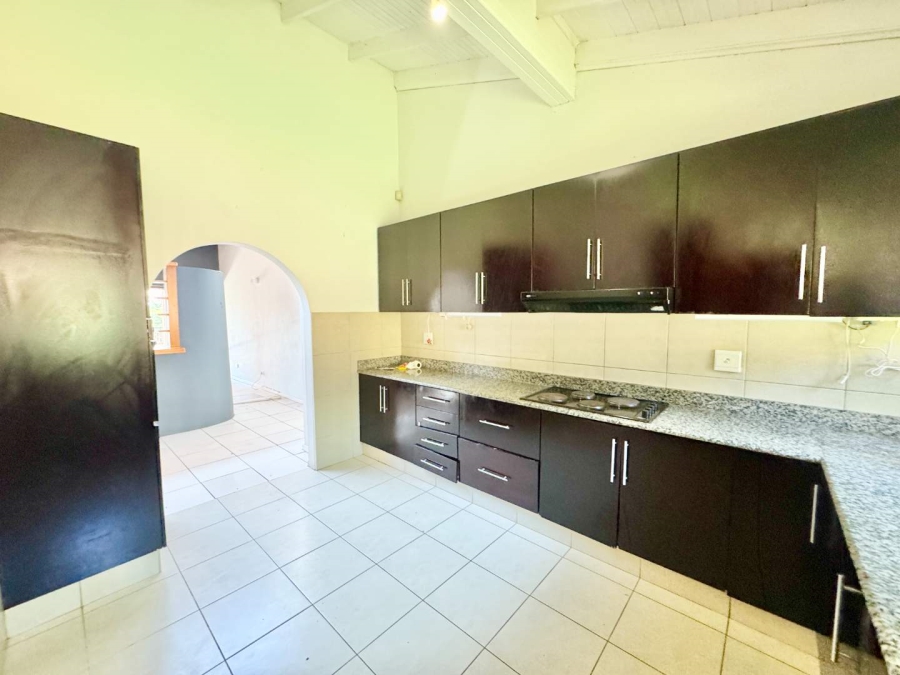 To Let 4 Bedroom Property for Rent in Umhlanga KwaZulu-Natal