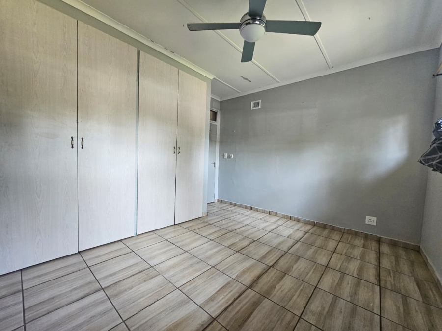 4 Bedroom Property for Sale in Veld En Vlei KwaZulu-Natal