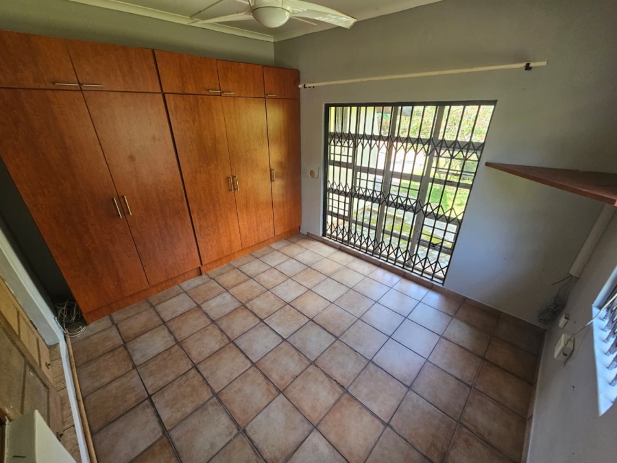 4 Bedroom Property for Sale in Veld En Vlei KwaZulu-Natal