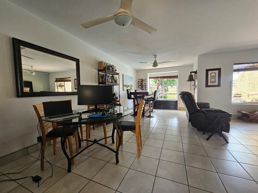 3 Bedroom Property for Sale in Meer En See KwaZulu-Natal