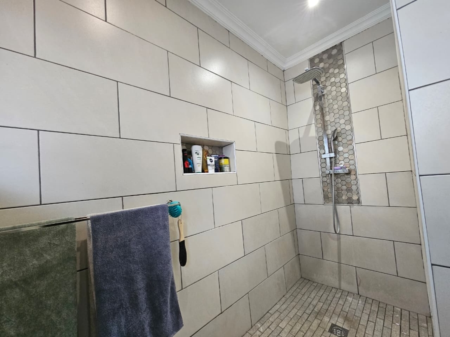 To Let 3 Bedroom Property for Rent in Meer En See KwaZulu-Natal