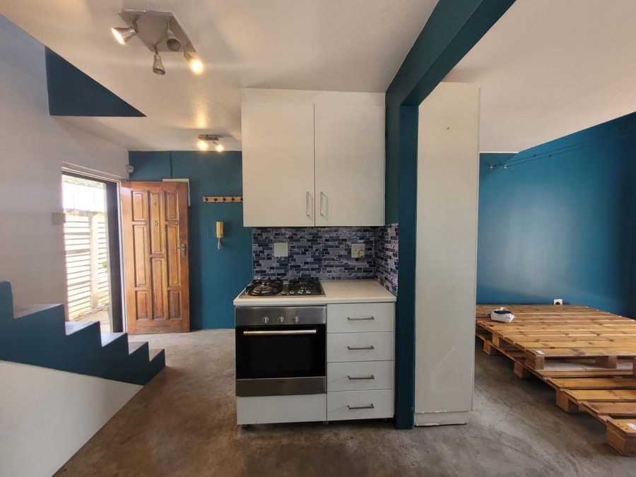 1 Bedroom Property for Sale in Glenwood KwaZulu-Natal