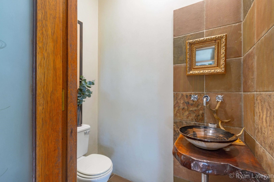 6 Bedroom Property for Sale in Everton KwaZulu-Natal