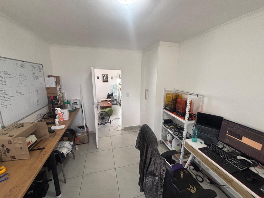 To Let 2 Bedroom Property for Rent in Hillcrest KwaZulu-Natal