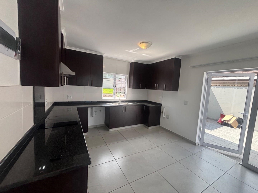 To Let 2 Bedroom Property for Rent in Hillcrest KwaZulu-Natal