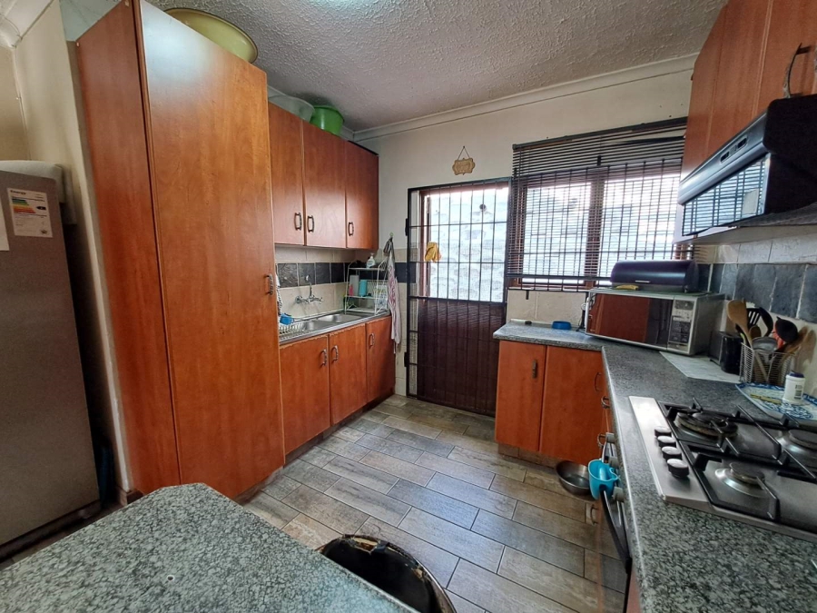 3 Bedroom Property for Sale in Queensburgh KwaZulu-Natal