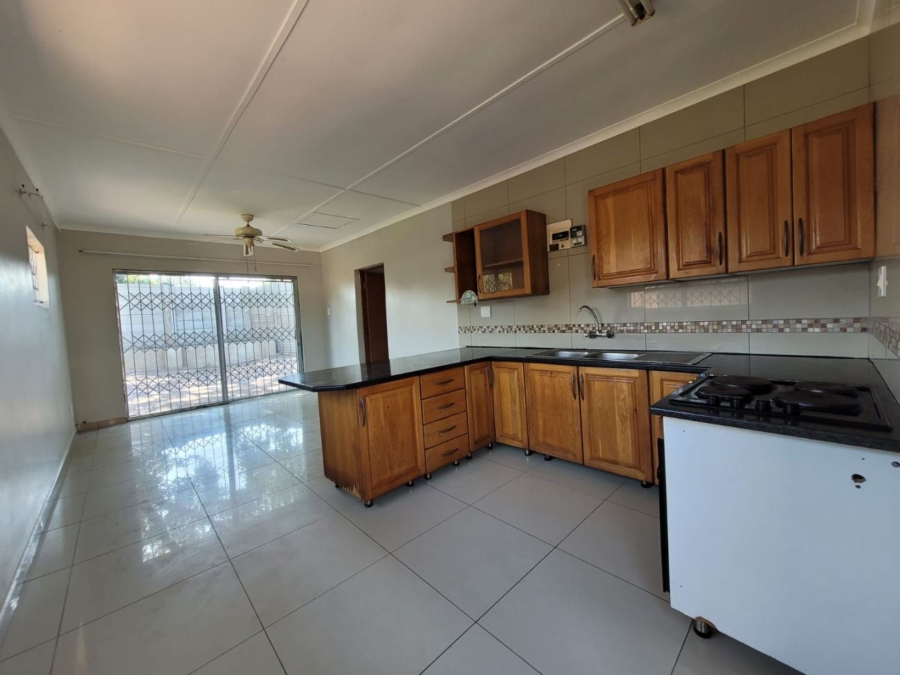 1 Bedroom Property for Sale in Veld En Vlei KwaZulu-Natal