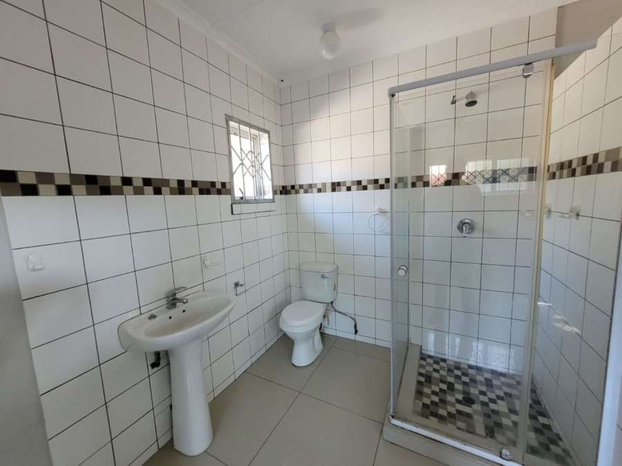 1 Bedroom Property for Sale in Veld En Vlei KwaZulu-Natal