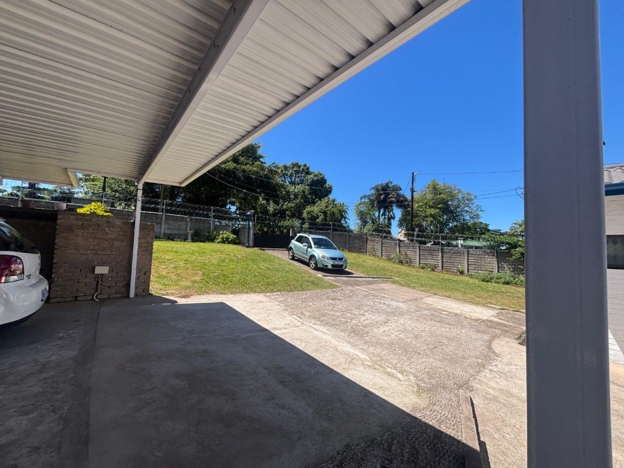 1 Bedroom Property for Sale in Pinelands KwaZulu-Natal