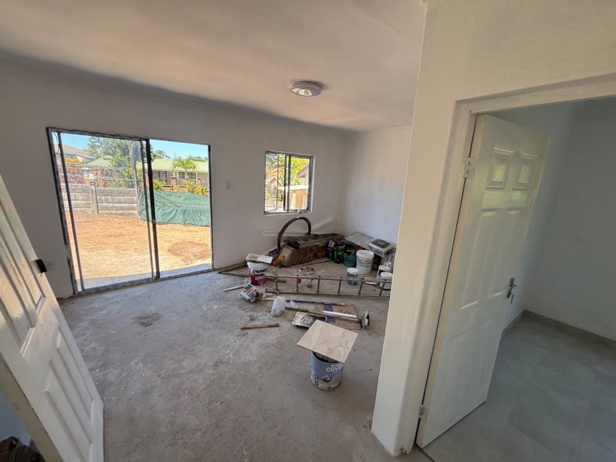 2 Bedroom Property for Sale in Pinelands KwaZulu-Natal