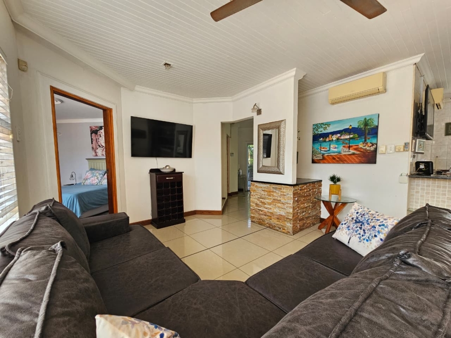 5 Bedroom Property for Sale in Meer En See KwaZulu-Natal