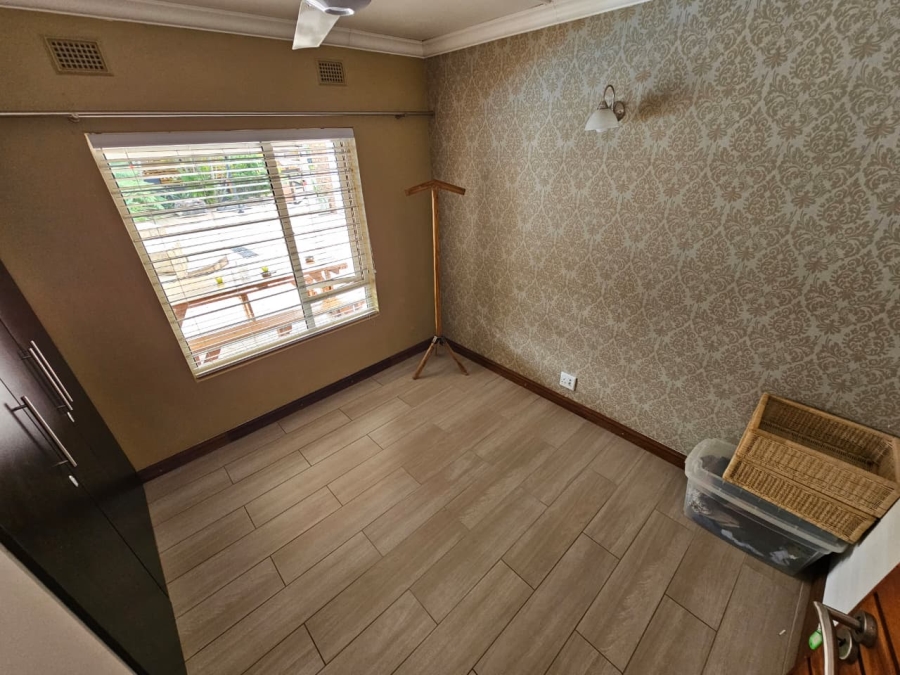 5 Bedroom Property for Sale in Meer En See KwaZulu-Natal