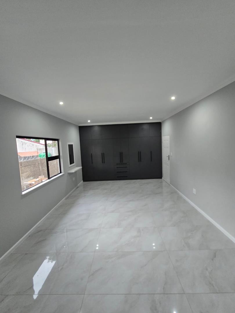 2 Bedroom Property for Sale in Arboretum KwaZulu-Natal