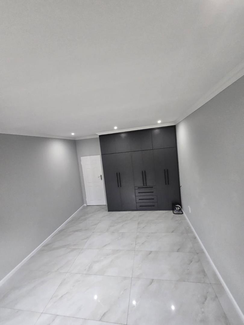 2 Bedroom Property for Sale in Arboretum KwaZulu-Natal