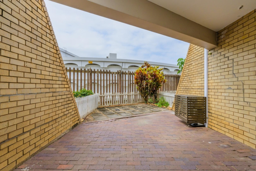 To Let 3 Bedroom Property for Rent in Umhlanga KwaZulu-Natal