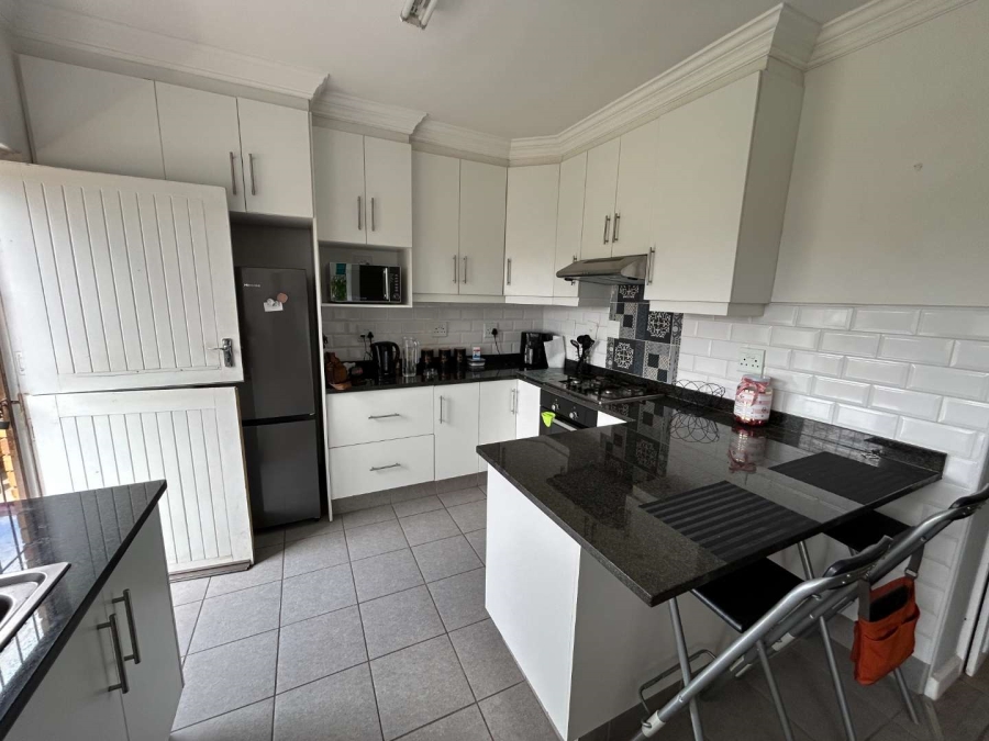 3 Bedroom Property for Sale in Northdene KwaZulu-Natal