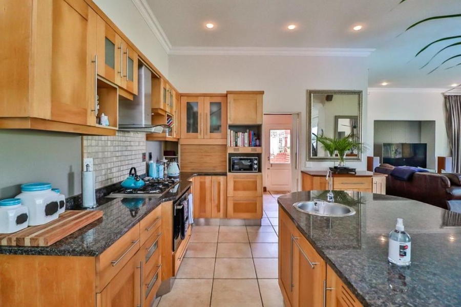 4 Bedroom Property for Sale in Mount Edgecombe Country Estate KwaZulu-Natal