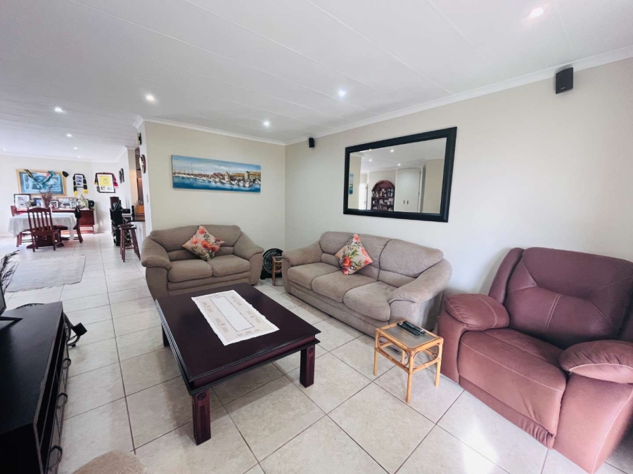 3 Bedroom Property for Sale in Glen Anil KwaZulu-Natal