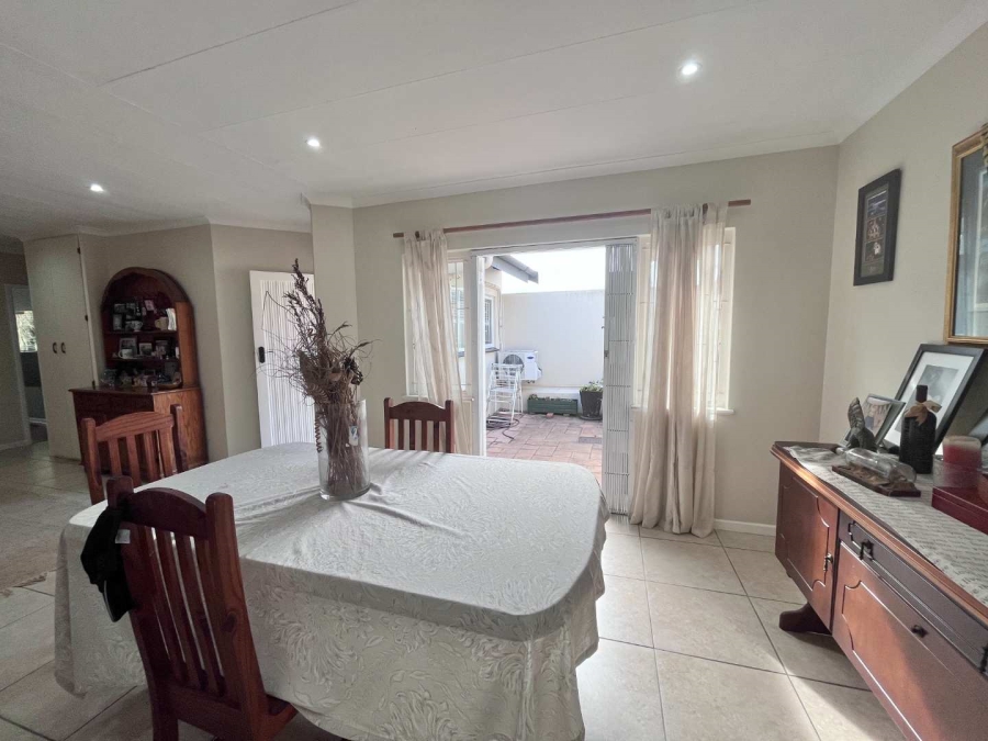 3 Bedroom Property for Sale in Glen Anil KwaZulu-Natal