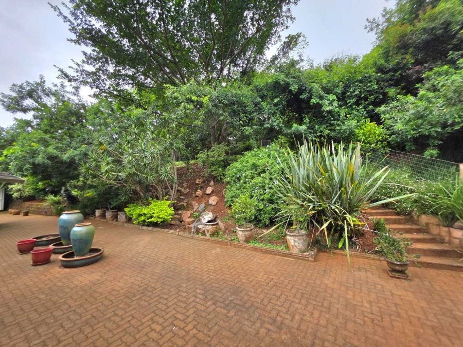 3 Bedroom Property for Sale in Kloof KwaZulu-Natal