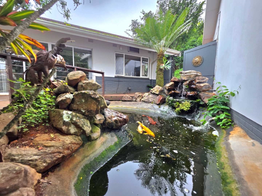 3 Bedroom Property for Sale in Kloof KwaZulu-Natal