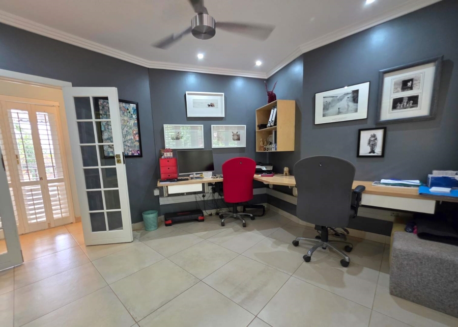 3 Bedroom Property for Sale in Kloof KwaZulu-Natal