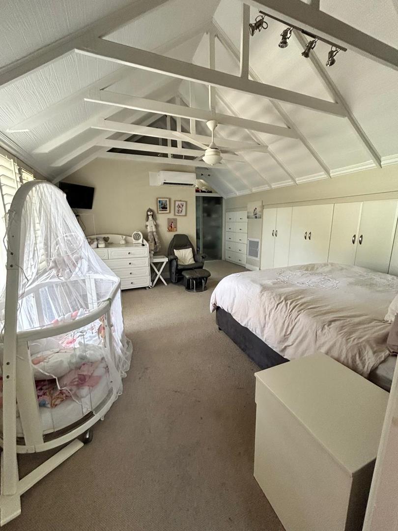 5 Bedroom Property for Sale in Mount Edgecombe Country Estate KwaZulu-Natal