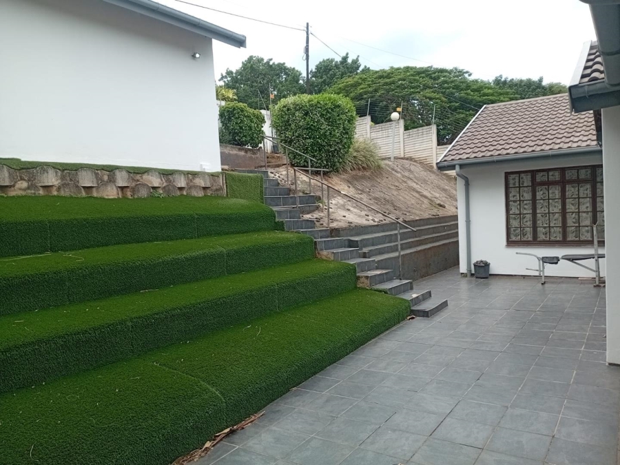 To Let 3 Bedroom Property for Rent in Sunningdale KwaZulu-Natal