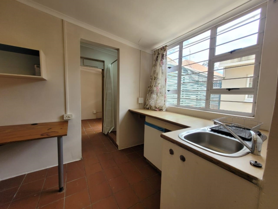 To Let 1 Bedroom Property for Rent in Glenwood KwaZulu-Natal
